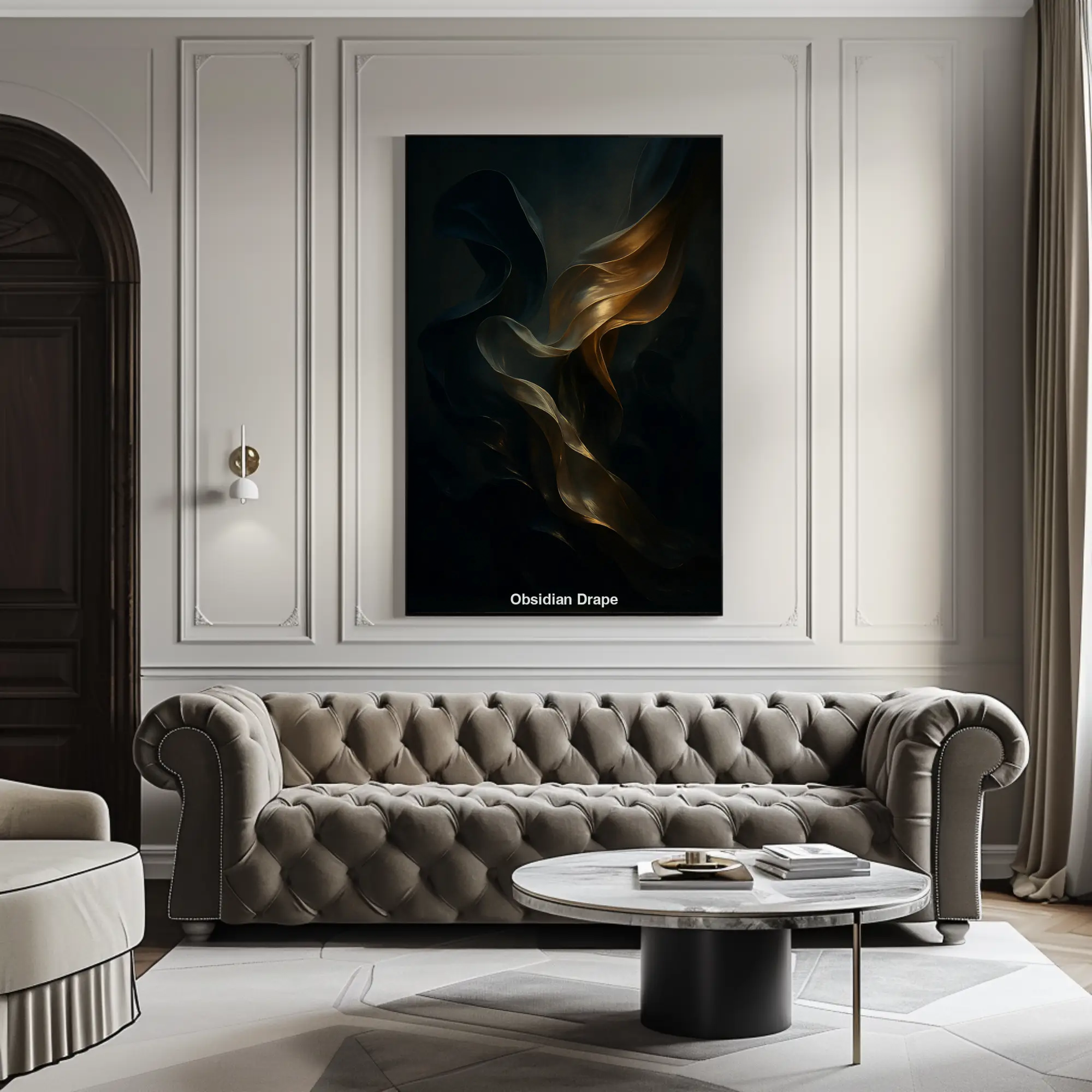 Abstrakter Fine Art Print mit goldenen Lichtformen über modernem Wohnbereich