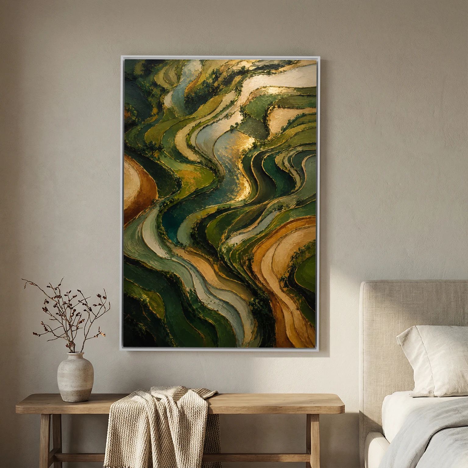 Gerahmtes Leinwandbild mit fließenden Terrassen in Grün, Creme und Gold im weißen Rahmen