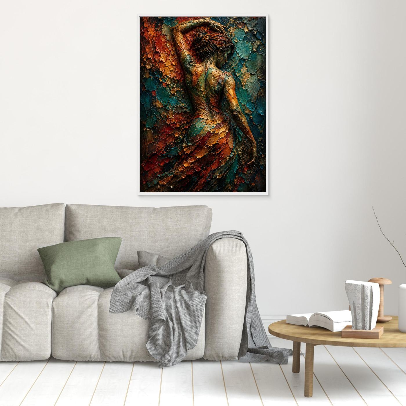 Abstraktes Canvas-Wandbild mit Frauenfigur in Türkis, Kupfer und Gold als moderne Wandkunst in einem stilvollen Wohnraum