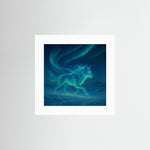 Aurora Spirit Wolf Fine Art Print mit weißem Passepartout in rahmenloser Ausführung